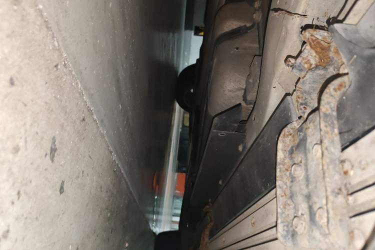 Used Buick Envision 2018 28T Four-Wheel Drive Elite Version Chassis Front Left