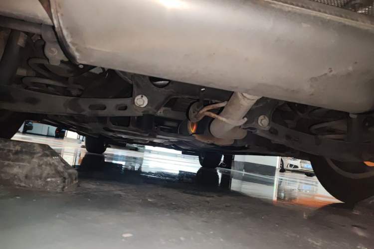 Used Buick Envision 2018 20T Two-Wheel-Drive Elite Model Chassis Rear