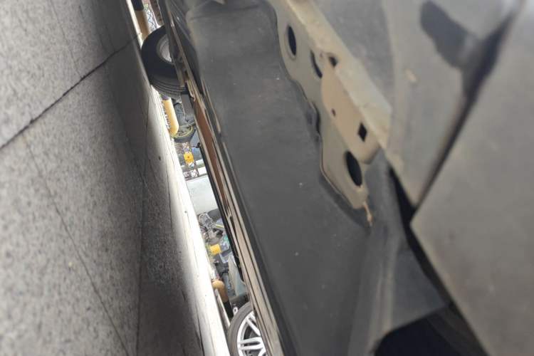 Used Buick Envision 2018 20T Two-Wheel-Drive Elite Model Chassis Rear Left