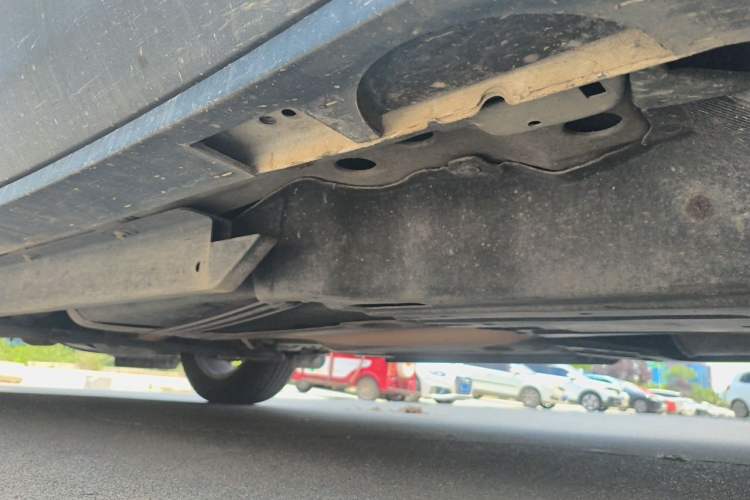 Used Buick Envision 2018 20T Two-Wheel-Drive Elite Model Chassis Rear Left