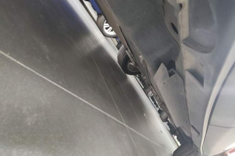 Used Buick Envision 2018 28T Four-Wheel Drive Elite Version Chassis Rear Right