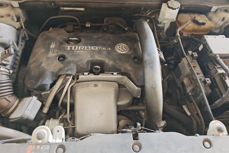 Used Buick Envision 2018 28T Four-Wheel Drive Elite Version Engine Bay