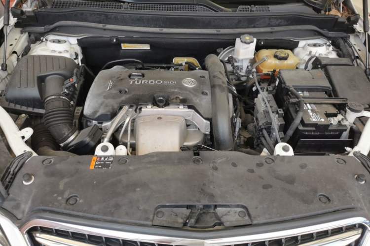 Used Buick Envision 2018 28T Four-Wheel Drive Elite Version Engine Bay