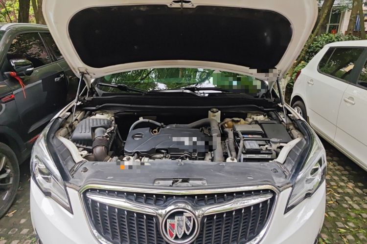 Used Buick Envision 2018 20T Two-Wheel Drive Luxury Model Engine Bay