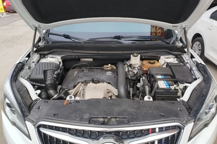 Used Buick Envision 2018 28T Four-Wheel Drive Elite Version Engine Bay
