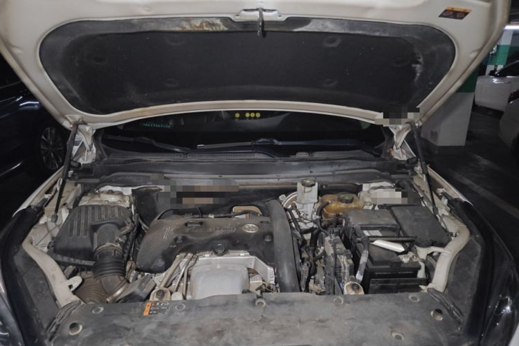 Used Buick Envision 2018 28T Four-Wheel Drive Luxury Model Engine Bay