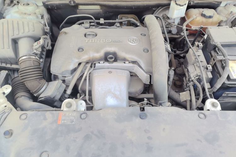 Used Buick Envision 2018 28T Four-Wheel Drive Elite Version Engine Bay