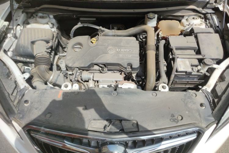 Used Buick Envision 2018 20T Two-Wheel-Drive Leading Model Engine Bay