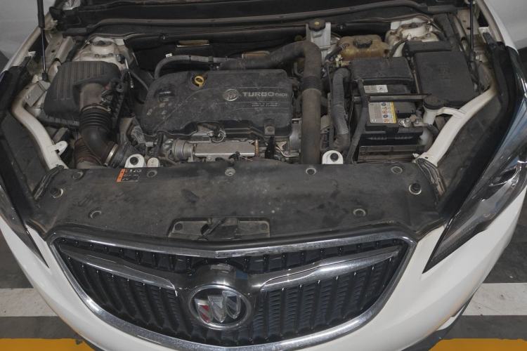 Used Buick Envision 2018 20T Two-Wheel Drive Luxury Model Engine Bay