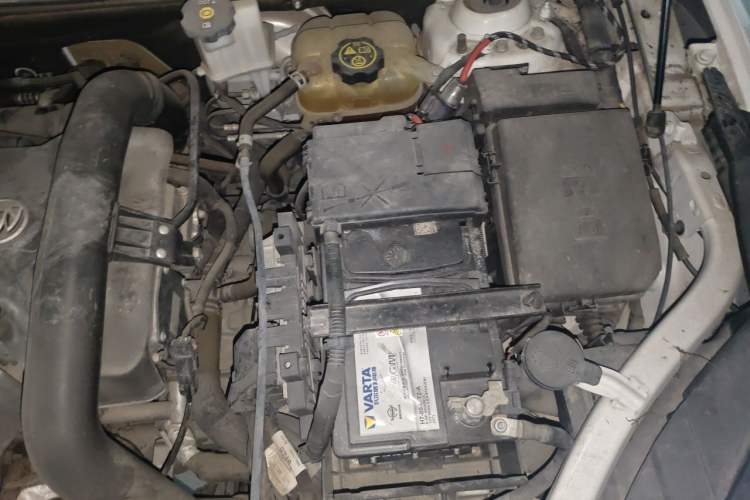 Used Buick Envision 2018 28T Four-Wheel Drive Elite Version Engine Bay Left