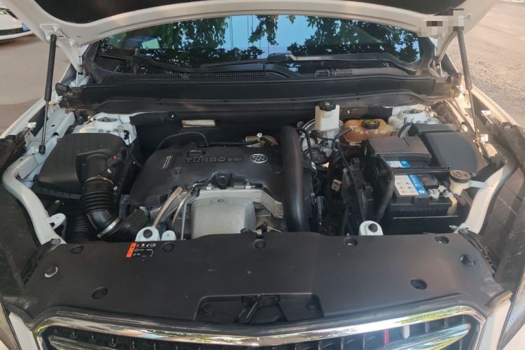 Used Buick Envision 2018 28T Four-Wheel Drive Elite Version Engine Bay