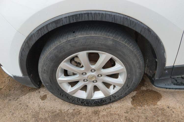 Used Buick Envision 2018 20T Two-Wheel-Drive Elite Model Exterior 4