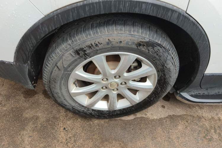 Used Buick Envision 2018 20T Two-Wheel-Drive Elite Model Exterior 5