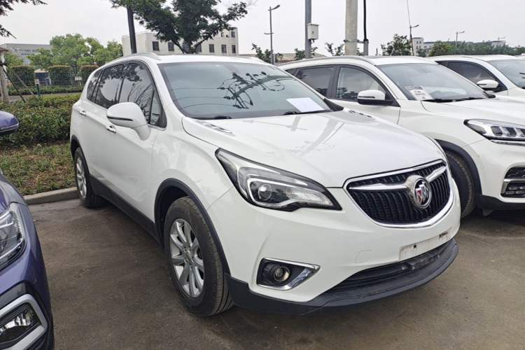 Used Buick Envision 2018 20T Two-Wheel-Drive Elite Model Front Right 45 Deg
