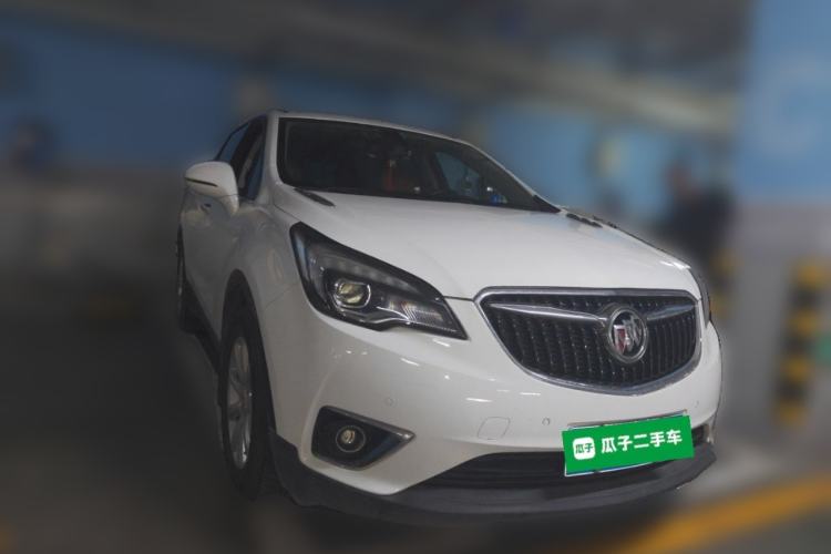 Used Buick Envision 2018 20T Two-Wheel Drive Luxury Model Front Right 45 Deg