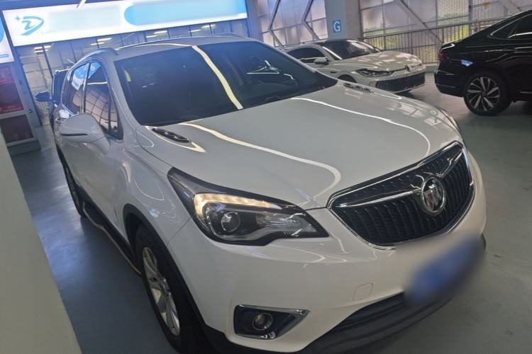 Used Buick Envision 2018 20T Two-Wheel-Drive Elite Model Front Right 45 Deg