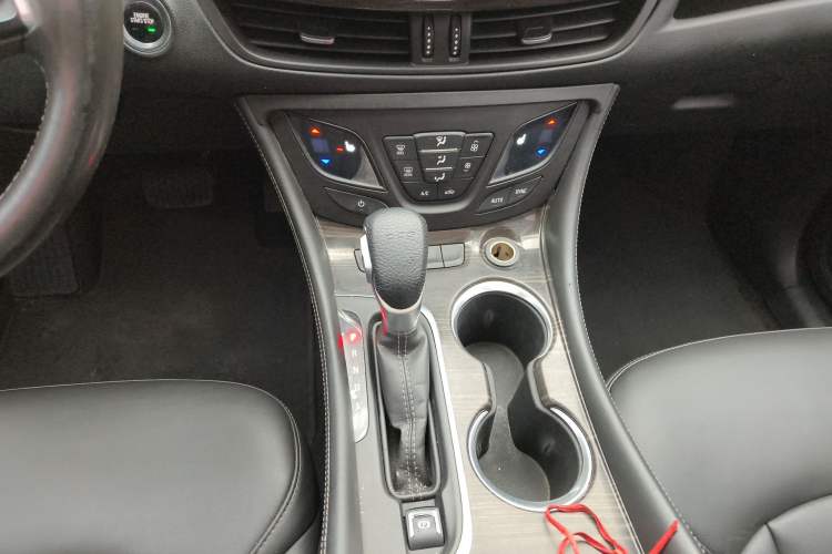 Used Buick Envision 2018 20T Two-Wheel-Drive Elite Model Gear Lever
