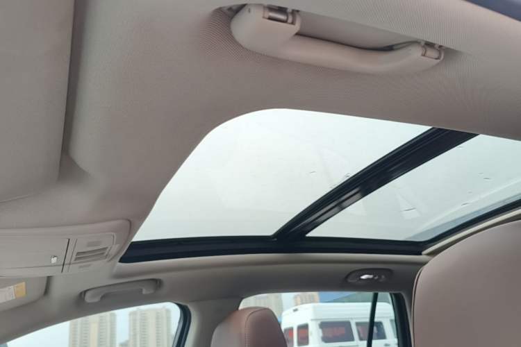 Used Buick Envision 2018 28T Four-Wheel Drive Elite Version Headliner