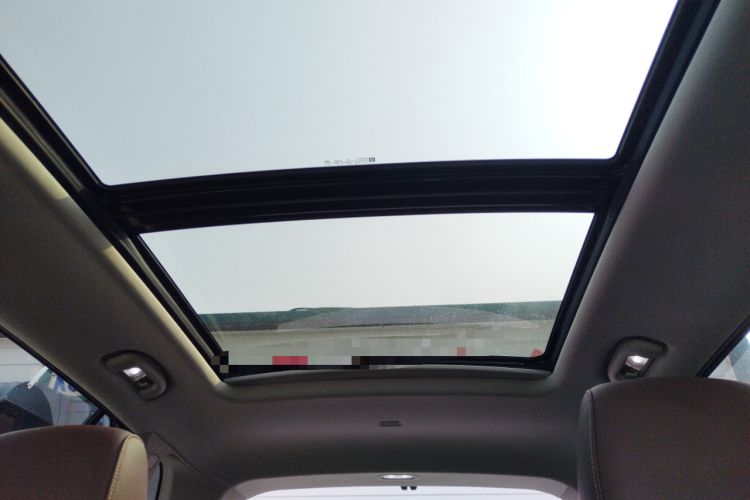 Used Buick Envision 2018 20T Two-Wheel Drive Luxury Model Headliner