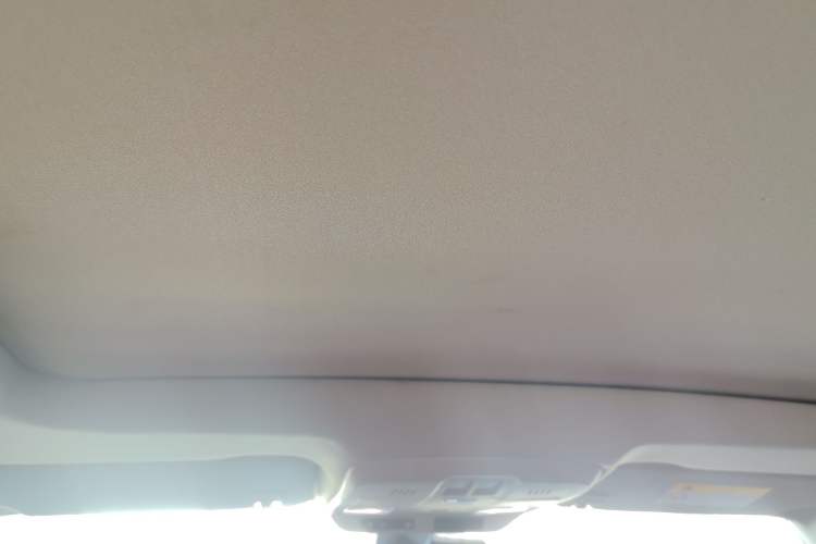 Used Buick Envision 2018 28T Four-Wheel Drive Elite Version Headliner
