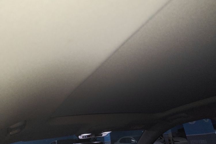 Used Buick Envision 2018 20T Two-Wheel Drive Luxury Model Headliner