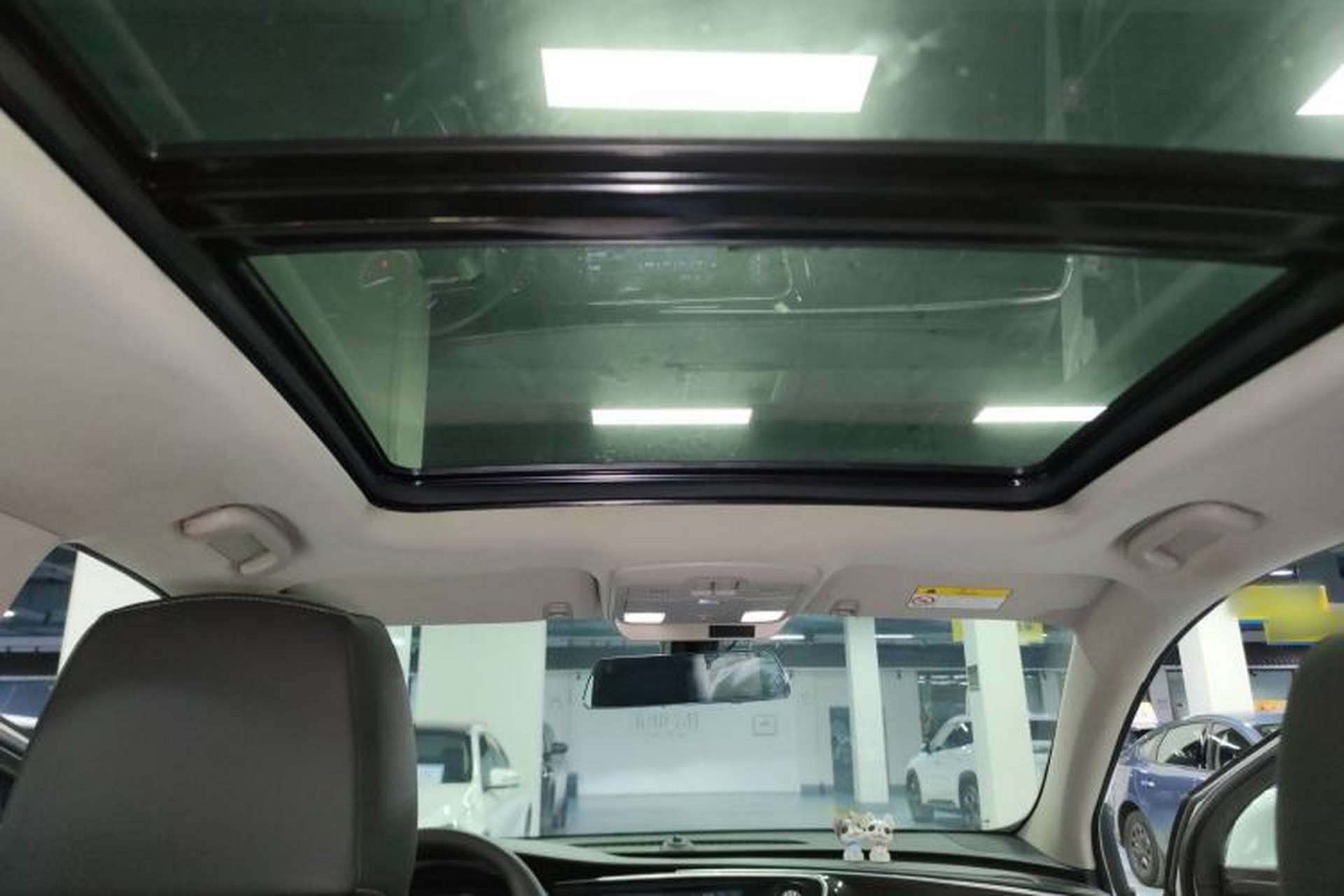 Used Buick Envision 2018 20T Two-Wheel-Drive Leading Model Headliner