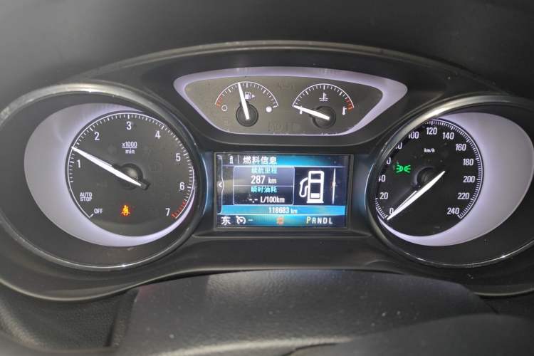 Used Buick Envision 2018 28T Four-Wheel Drive Elite Version Instrument Cluster