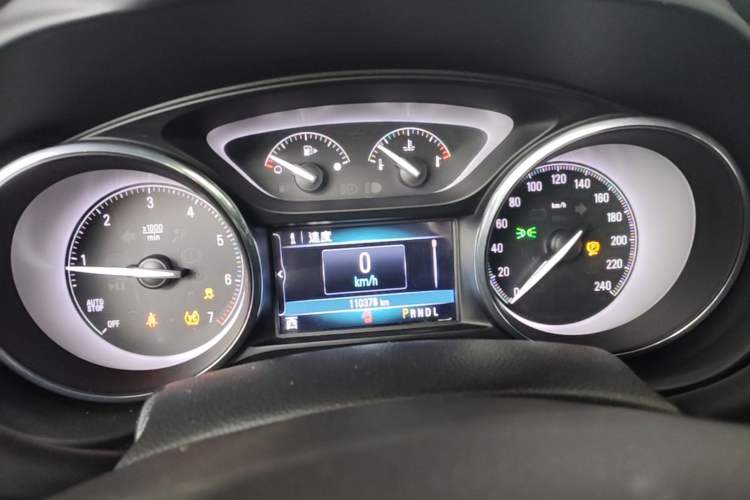 Used Buick Envision 2018 28T Four-Wheel Drive Elite Version Instrument Cluster