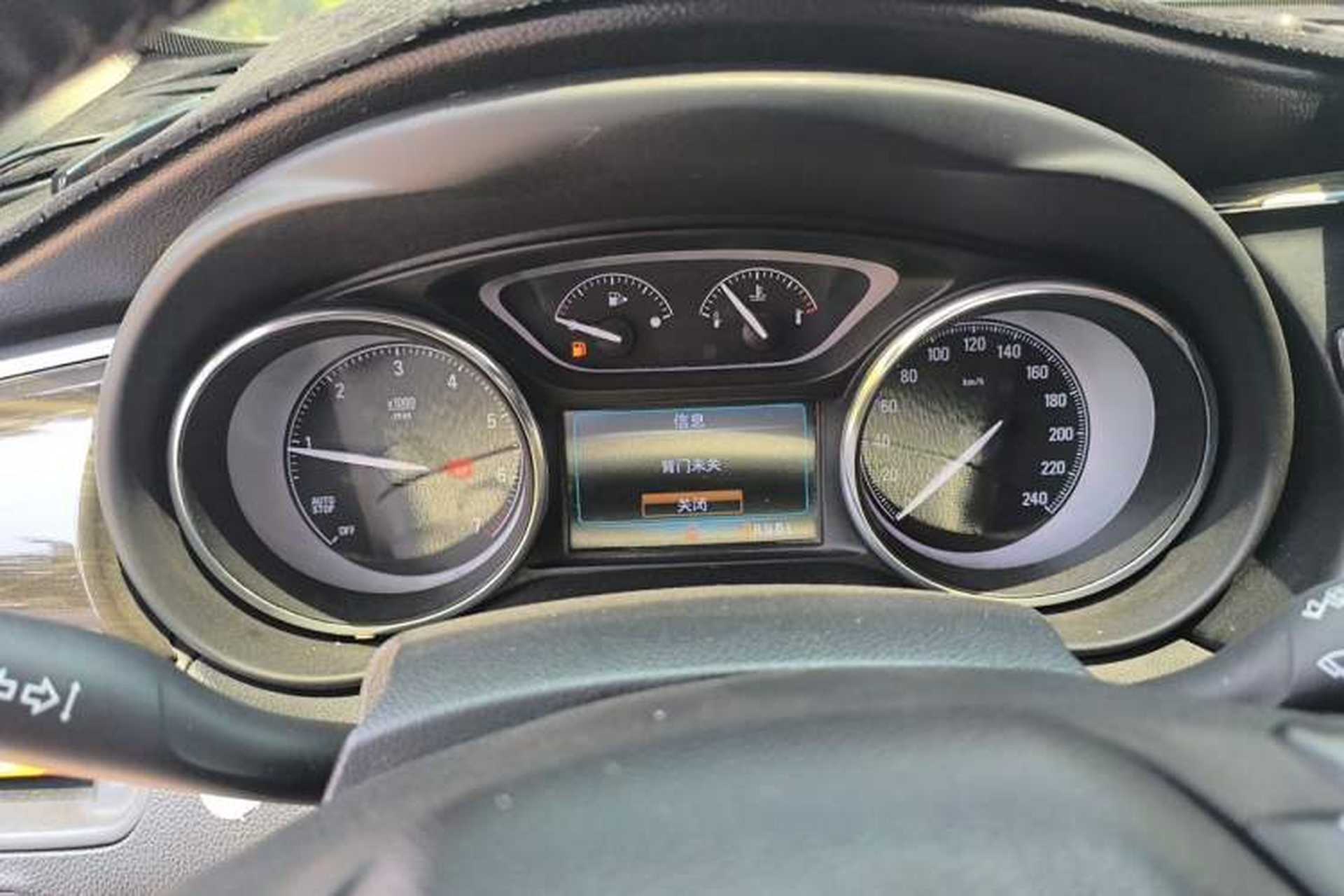 Used Buick Envision 2018 20T Two-Wheel-Drive Elite Model Instrument Cluster