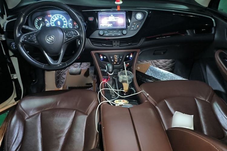 Used Buick Envision 2018 28T Four-Wheel Drive Luxury Model Interior 2