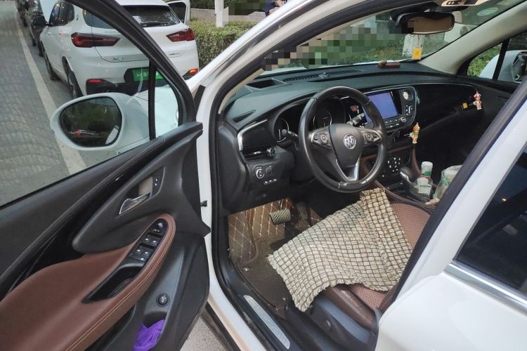 Used Buick Envision 2018 28T Four-Wheel Drive Luxury Model Interior 3