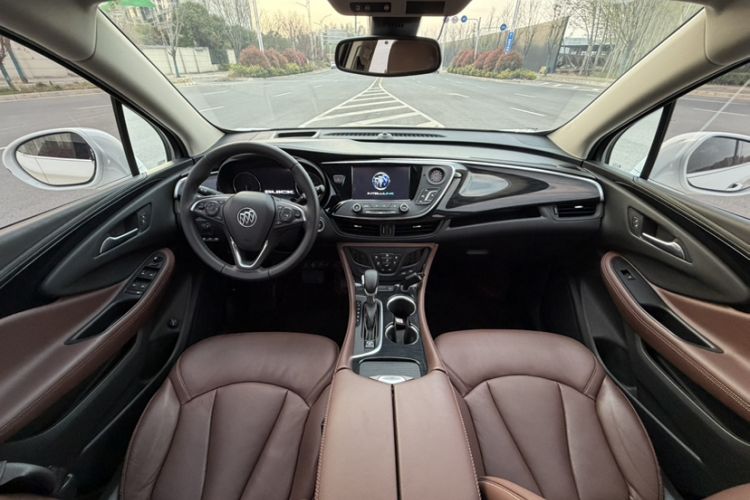 Used Buick Envision 2018 28T Four-Wheel Drive Luxury Model Interior 3