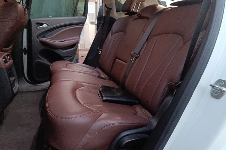 Used Buick Envision 2018 28T Four-Wheel Drive Elite Version Interior 4