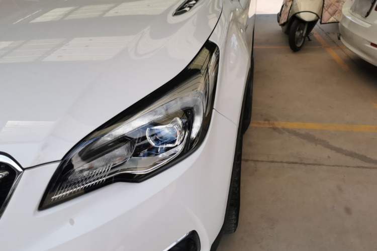 Used Buick Envision 2018 28T Four-Wheel Drive Elite Version Left Front Headlight