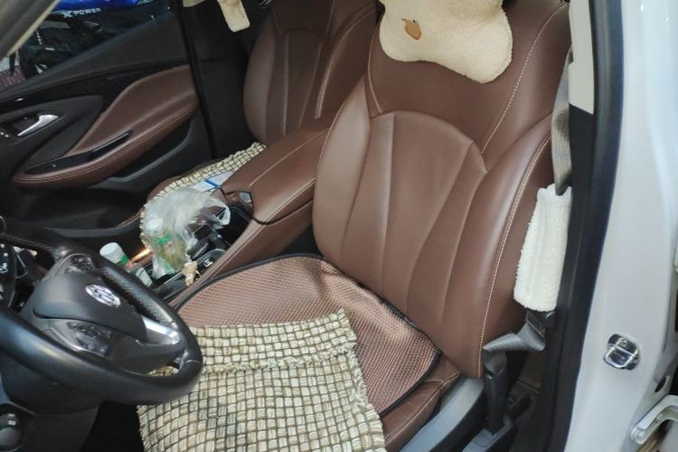 Used Buick Envision 2018 28T Four-Wheel Drive Luxury Model Left Front Seat