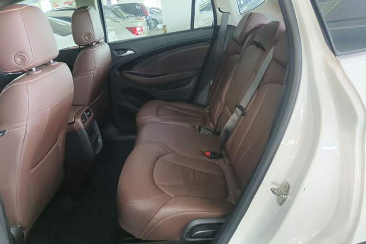 Used Buick Envision 2018 28T Four-Wheel Drive Elite Version Left Rear Seat