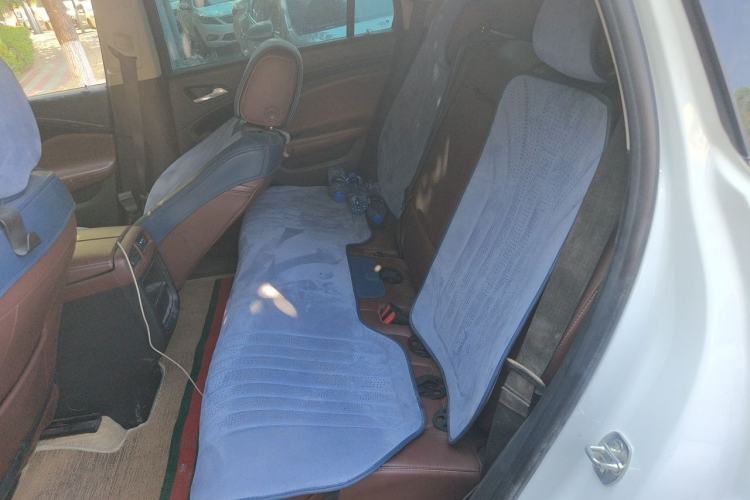 Used Buick Envision 2018 20T Two-Wheel Drive Luxury Model Left Rear Seat