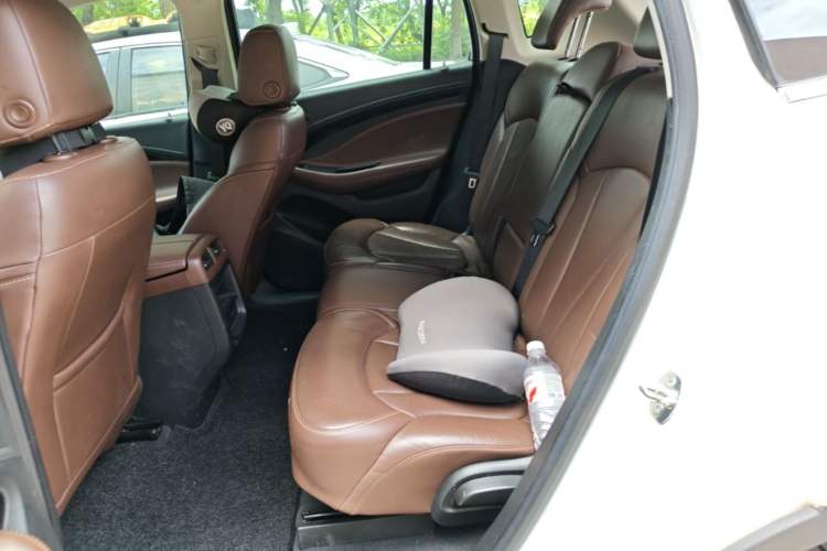 Used Buick Envision 2018 28T Four-Wheel Drive Elite Version Left Rear Seat