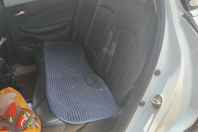 Used Buick Envision 2018 20T Two-Wheel-Drive Elite Model Left Rear Seat