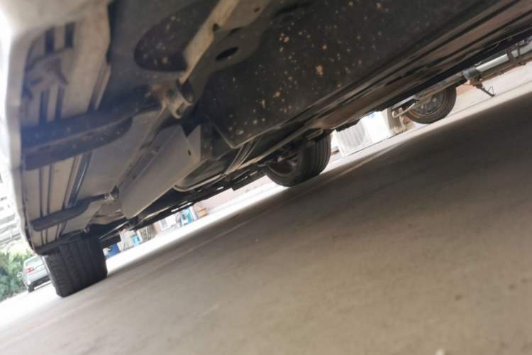 Used Buick Envision 2018 28T Four-Wheel Drive Elite Version Left Side Sill