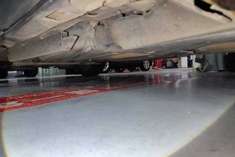 Used Buick Envision 2018 20T Two-Wheel-Drive Leading Model Left Side Sill