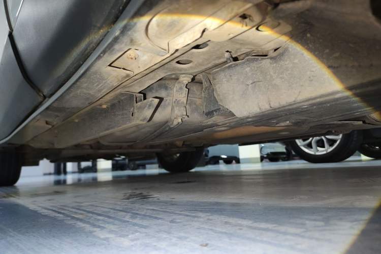 Used Buick Envision 2018 20T Two-Wheel-Drive Leading Model Left Side Sill