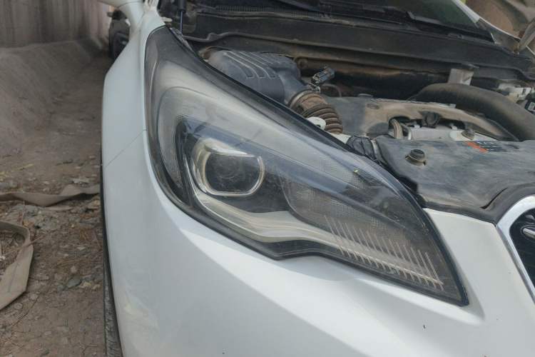 Used Buick Envision 2018 28T Four-Wheel Drive Elite Version Right Front Headlight