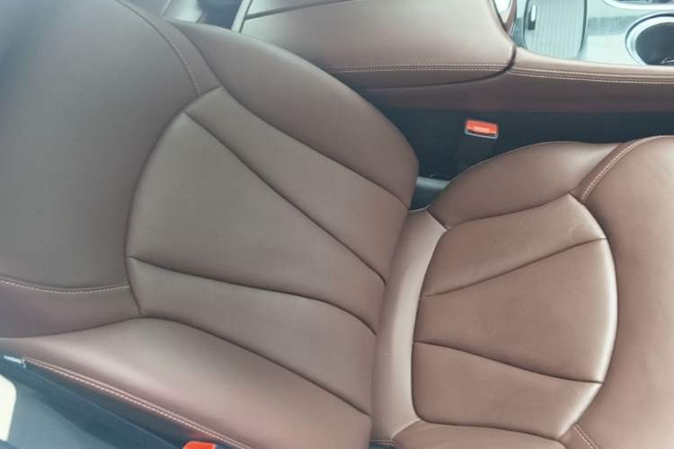 Used Buick Envision 2018 28T Four-Wheel Drive Elite Version Right Front Seat