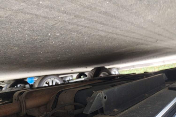 Used Buick Envision 2018 20T Two-Wheel-Drive Elite Model Right Side Sill