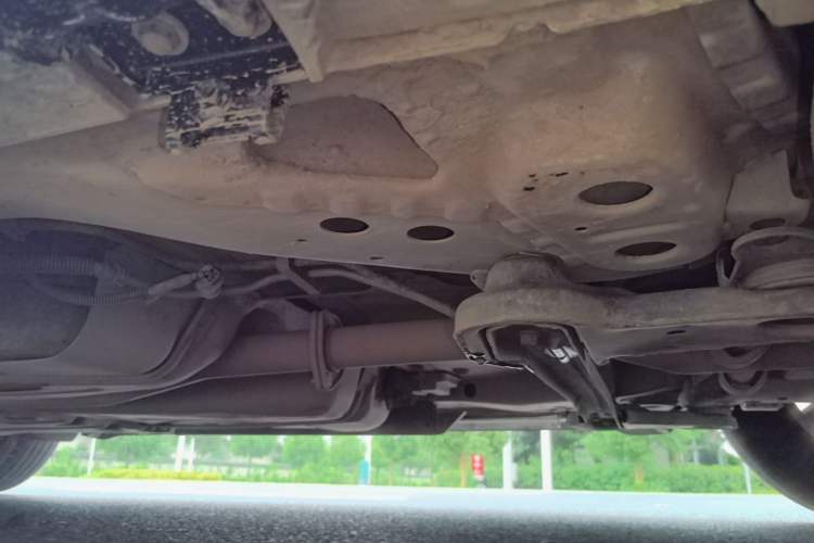 Used Buick Envision 2018 20T Two-Wheel-Drive Leading Model Right Side Sill