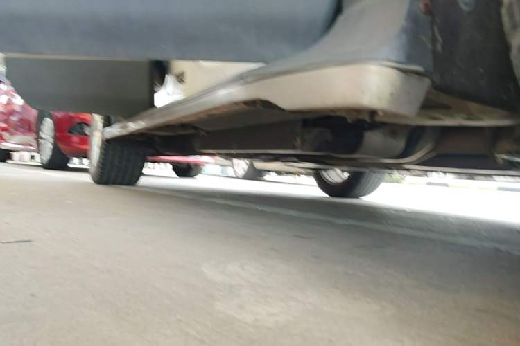 Used Buick Envision 2018 28T Four-Wheel Drive Elite Version Right Side Sill