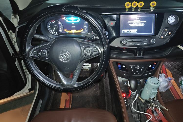 Used Buick Envision 2018 28T Four-Wheel Drive Luxury Model Steering Wheel