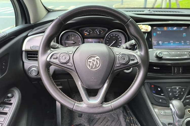 Used Buick Envision 2018 20T Two-Wheel-Drive Elite Model Steering Wheel