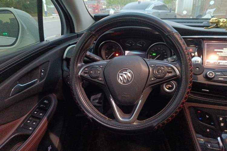 Used Buick Envision 2018 28T Four-Wheel Drive Elite Version Steering Wheel